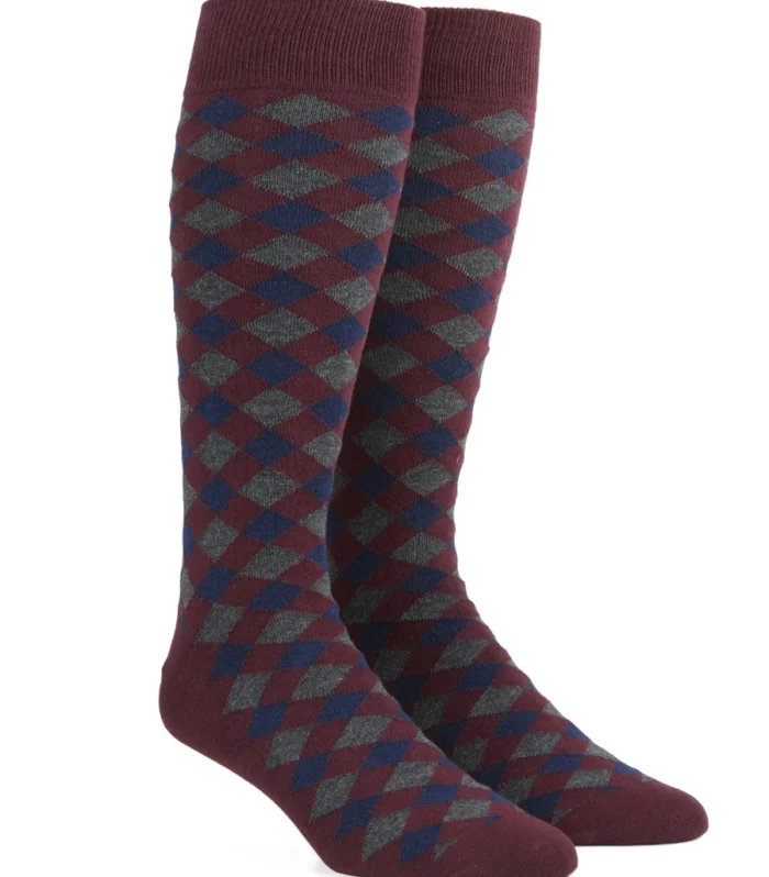 Textured Diamonds Burgundy Dress Socks